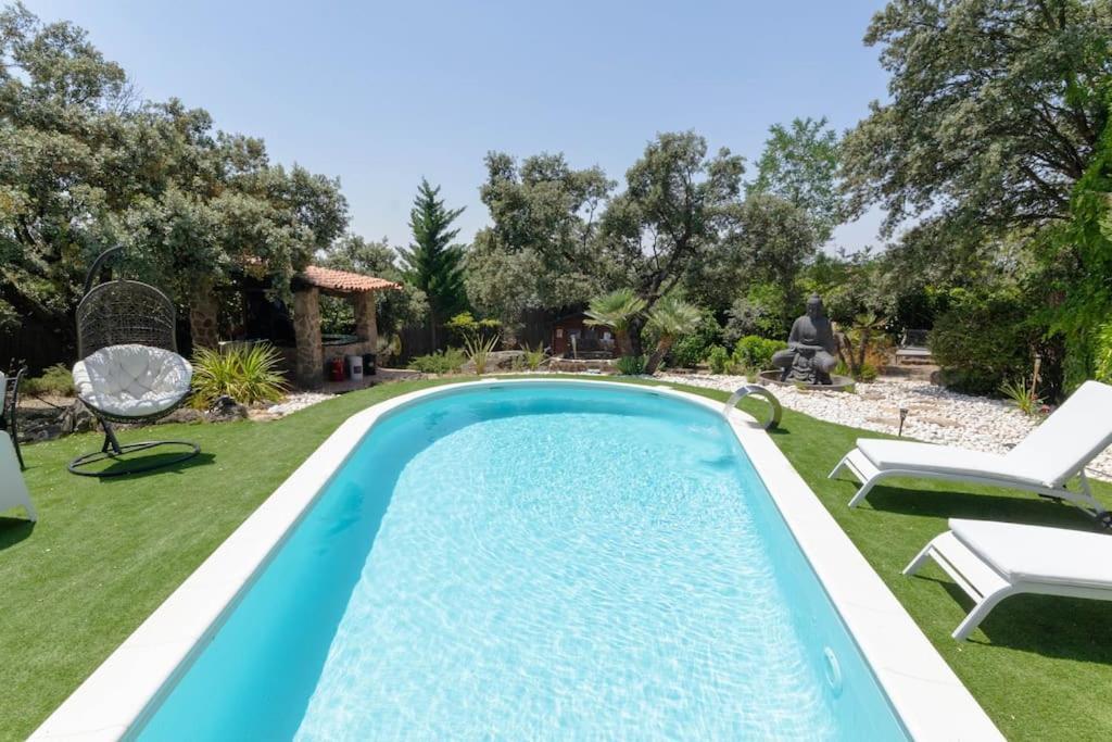 La Amapola Villa Valdemorillo Exterior photo