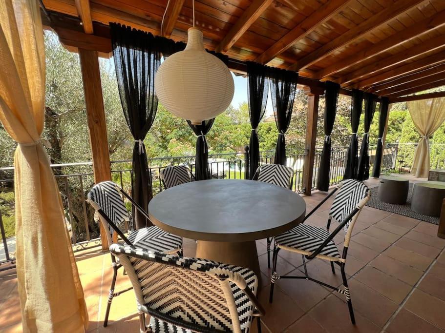 La Amapola Villa Valdemorillo Exterior photo