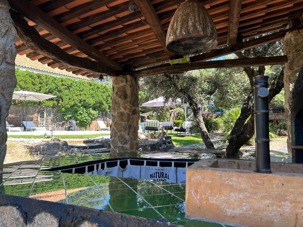 La Amapola Villa Valdemorillo Exterior photo